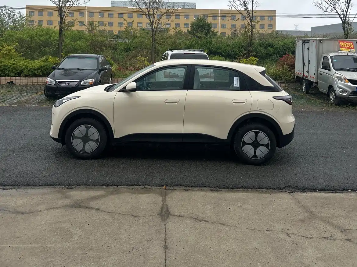 GEELY GALAXY STAR WISH