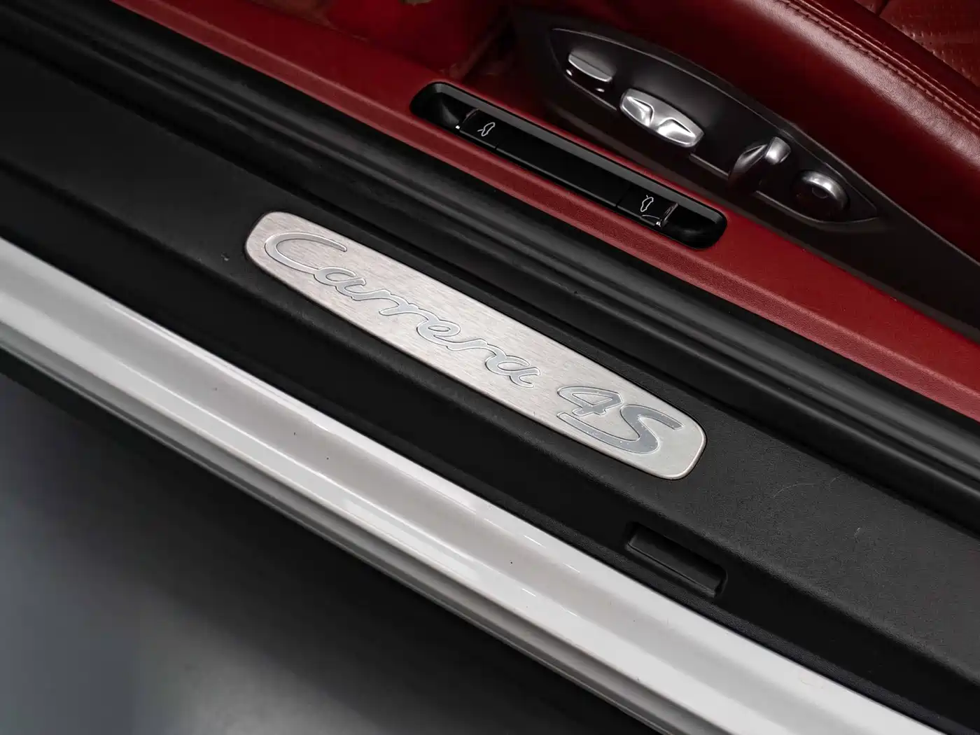 Photo 18 - Porsche 911