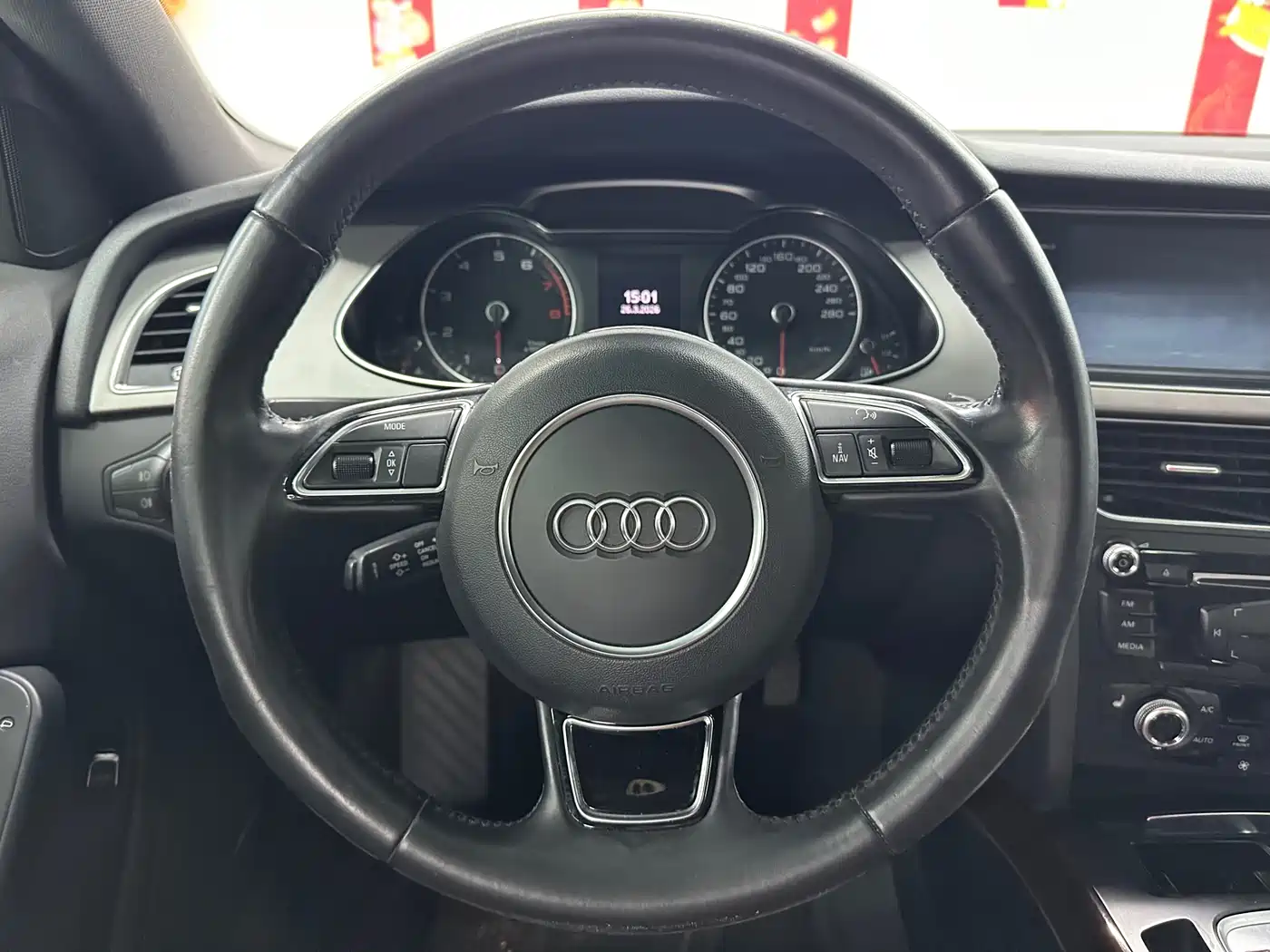 Audi A4L 2016 35 TFSI Collector's Edition S line Comfort фото 12