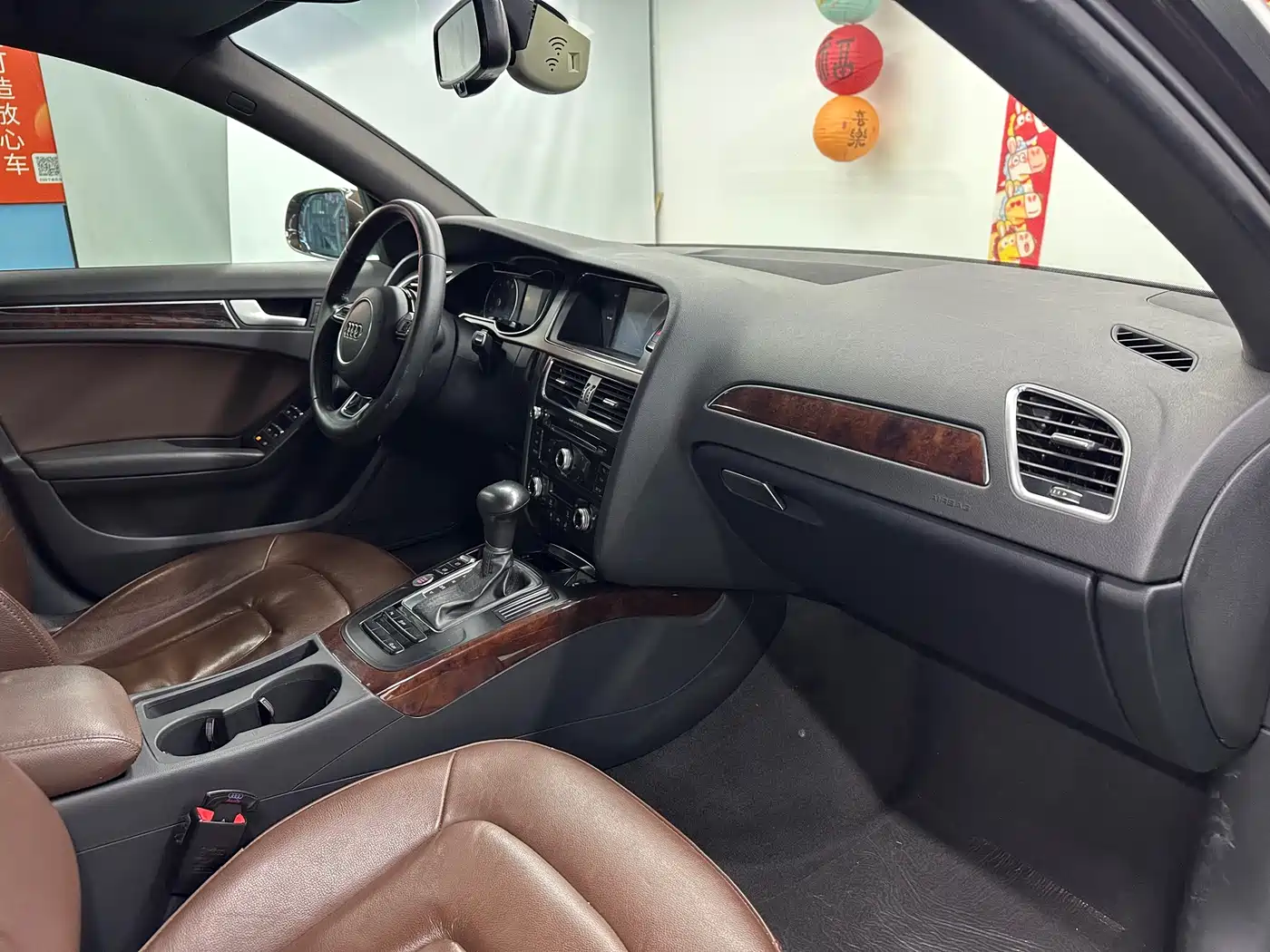 Audi A4L 2016 35 TFSI Collector's Edition S line Comfort фото 21