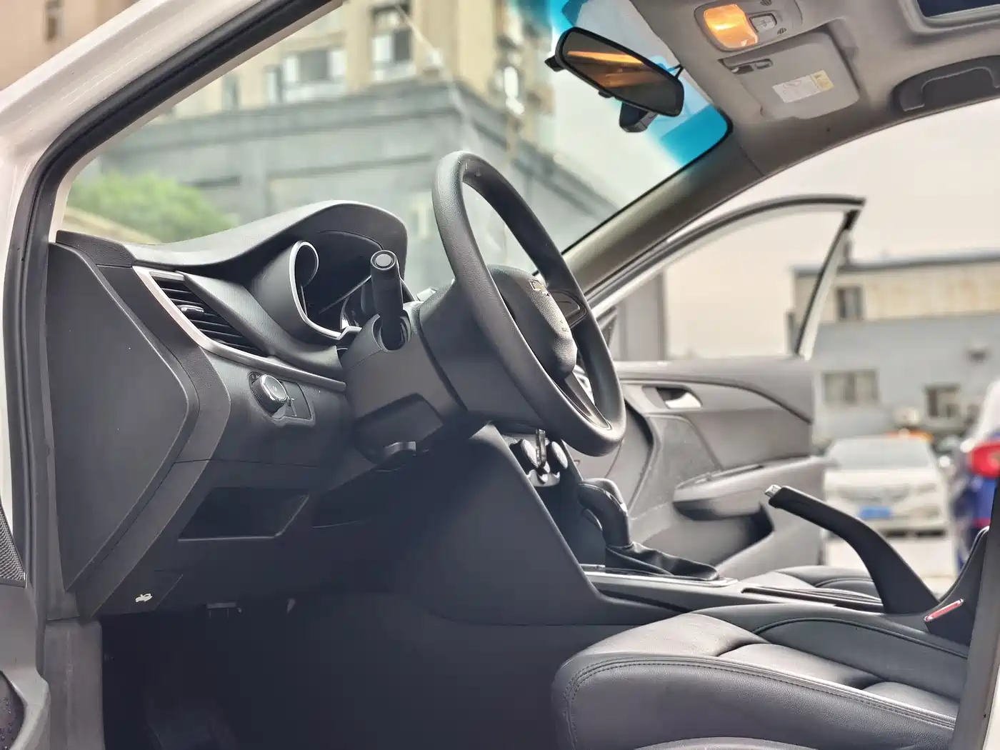 Chevrolet Cavalier 2019 320 Auto Sunroof Enjoyment Edition фото 10