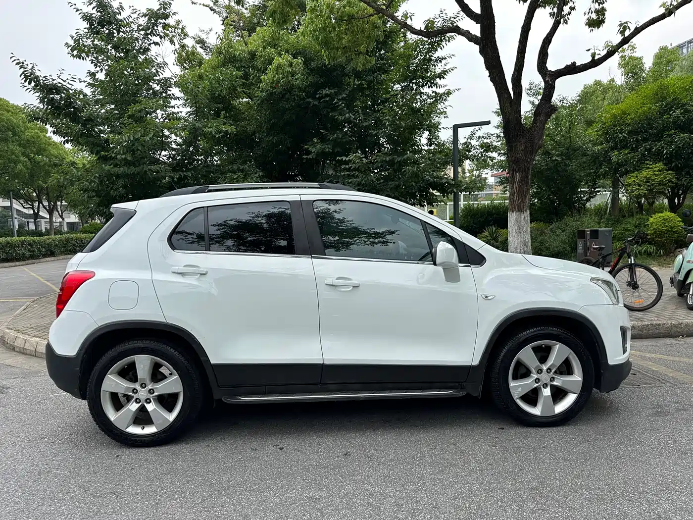 Chevrolet Trax 2014 1.4T Automatic 2WD Luxury фото 4