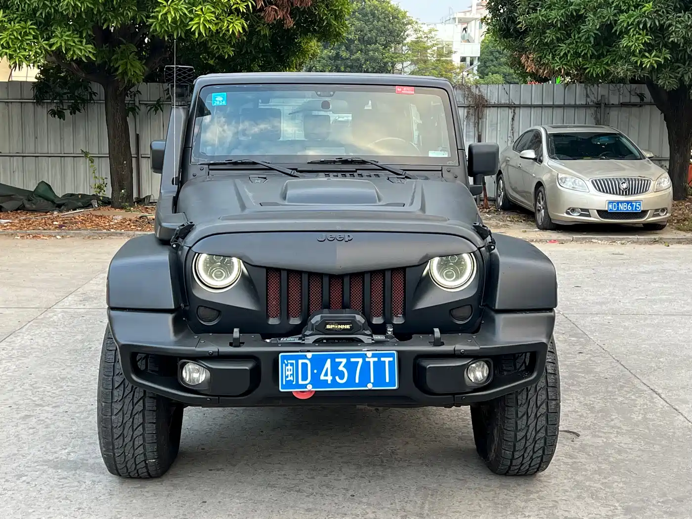 Photo 2 - Jeep Wrangler