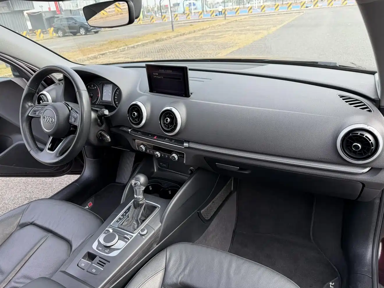 Audi A3 2017 Limousine 40 TFSI Style фото 15
