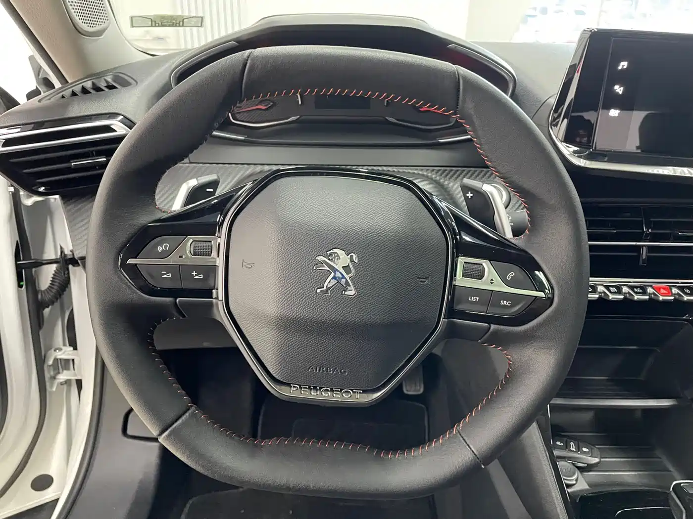 Peugeot 2008 2022 230THP THE ONE фото 10