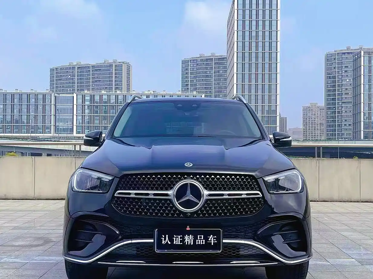 Mercedes-Benz GLE 2024 GLE 450 4MATIC Fashion фото 4