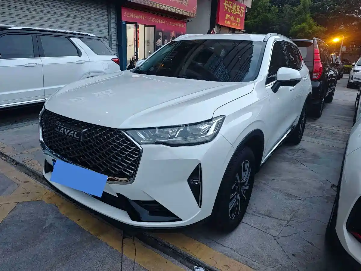 Photo 1 - Haval H6