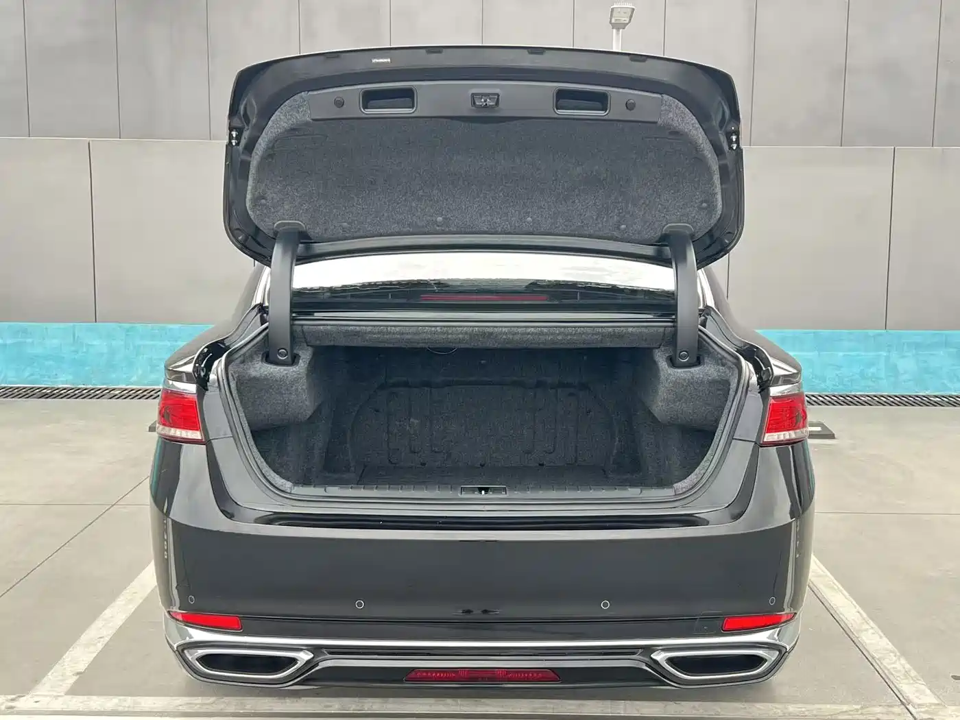 GEELY AUTOMOBILE BORUI