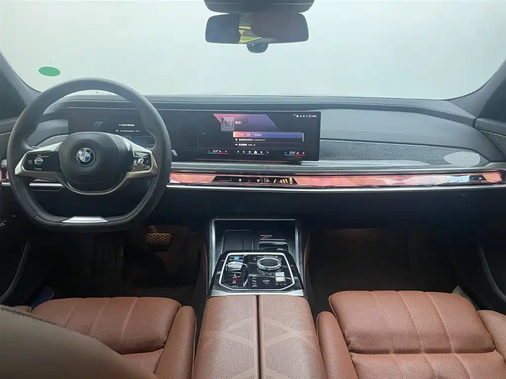 BMW i7 2023 eDrive50L Premium Luxury Package фото 7