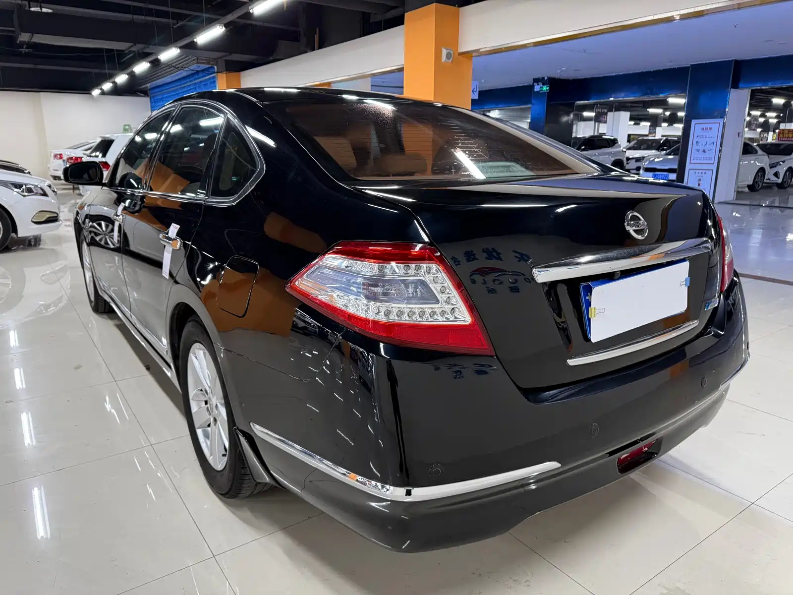 Photo 16 - Nissan Teana