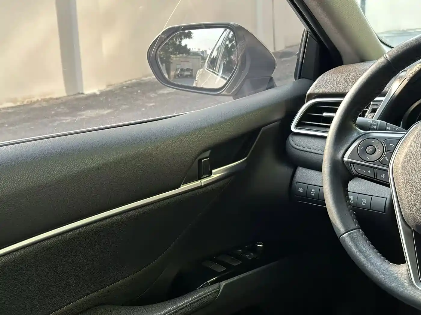 Toyota Camry 2023 2023 2.0G Luxury Edition