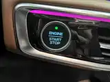Фото 9 - Ford Explorer