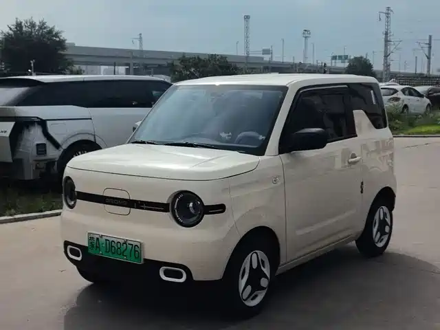 Geely Galaxy Panda 2025