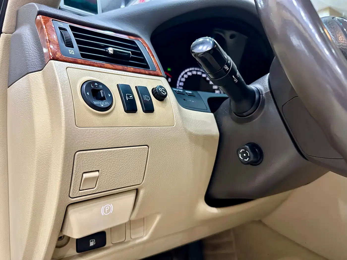 Toyota Crown 2007 2.5L Royal Special Edition фото 18