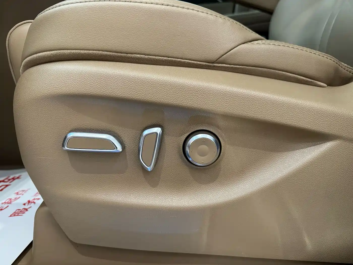 Buick GL8 2021 ES Landlord 653T Premium фото 13