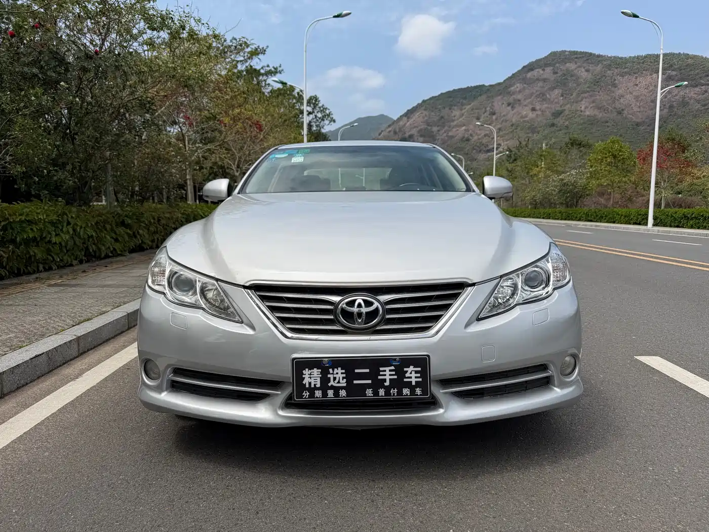 Toyota Reiz 2012 2.5V Grace Elite Styling Edition фото 2