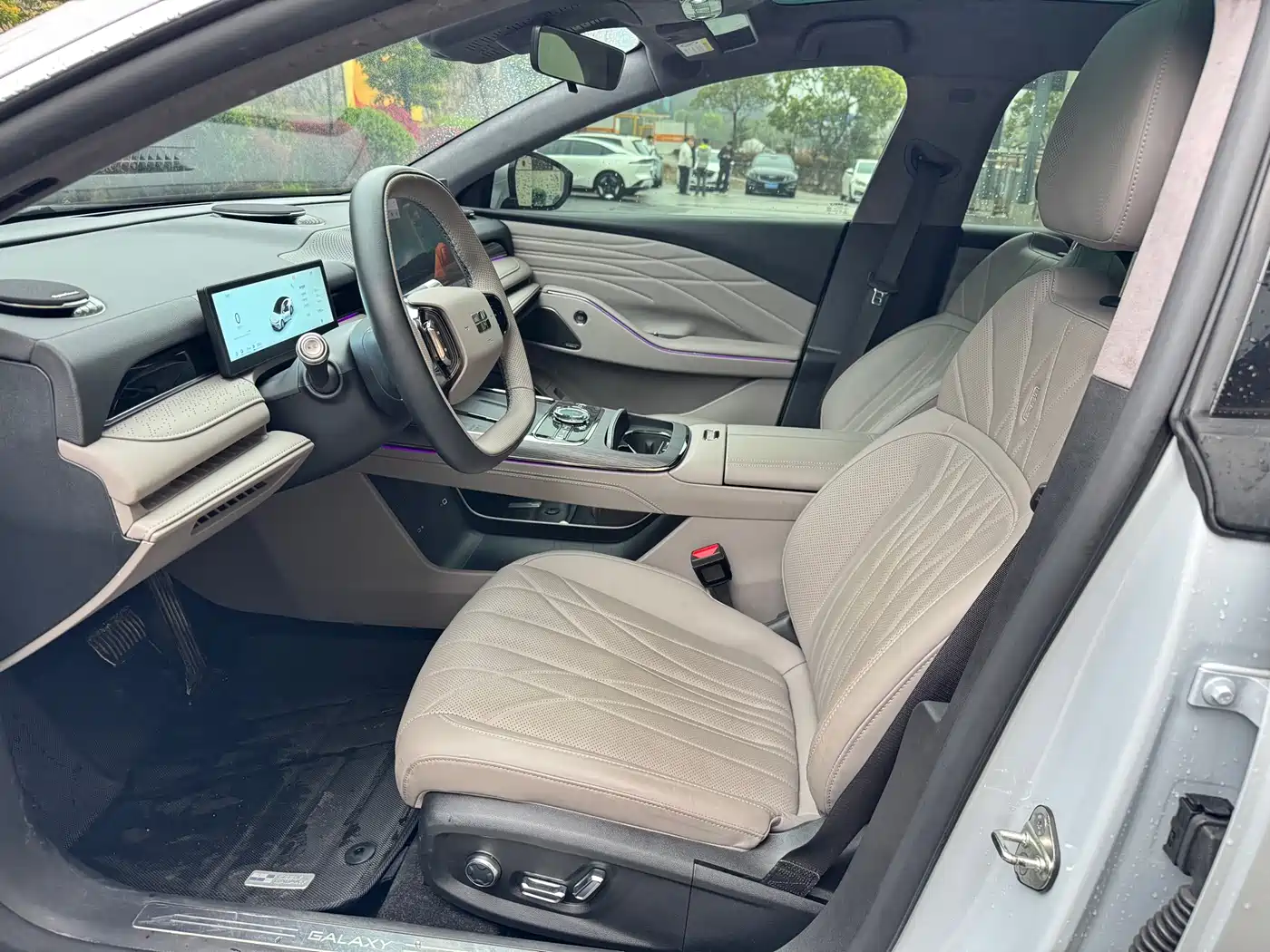 GEELY GALAXY GALAXY SPARKLE 8