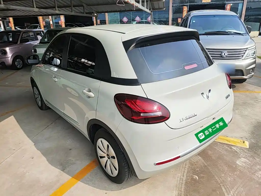 Wuling Motors Wuling Bingo 2023 2023 Model 203km Lite Enjoyment Edition