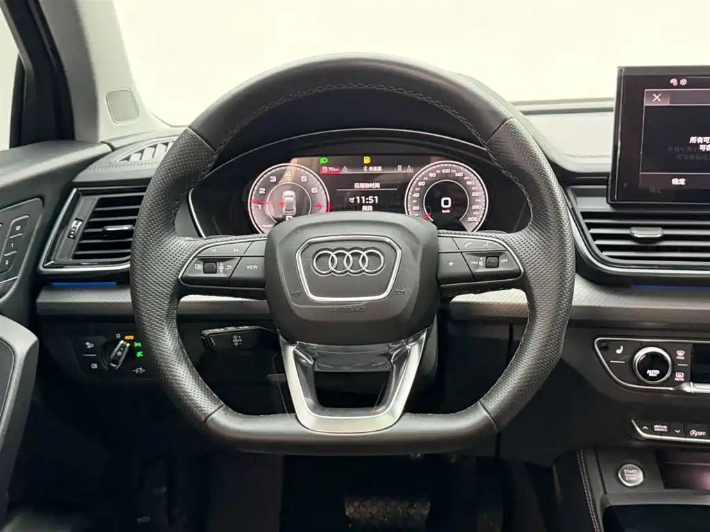 Audi Q5L 2022 Facelift 45T Luxury Dynamic фото 27