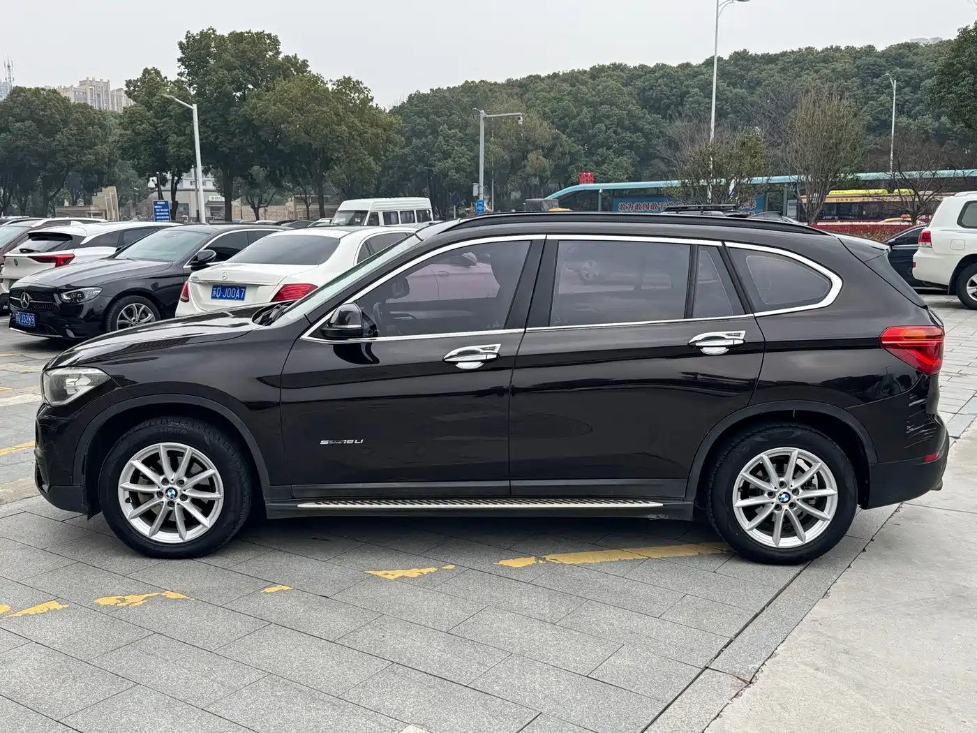 BMW X1 2016 sDrive18Li Fashion Model фото 3