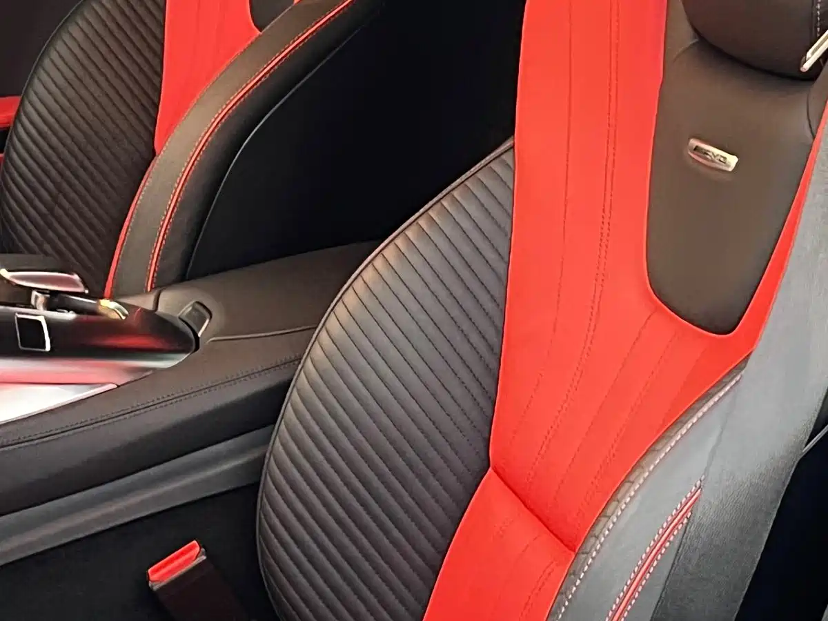 MERCEDES-BENZ AMG GT