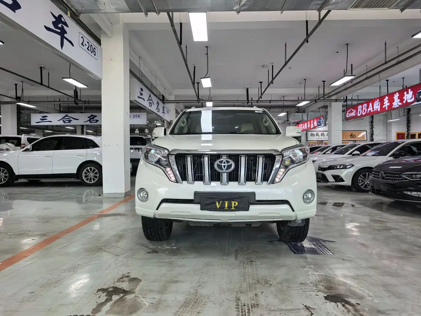 Toyota Prado (Import) 2010 2.7L Auto Luxury фото 2