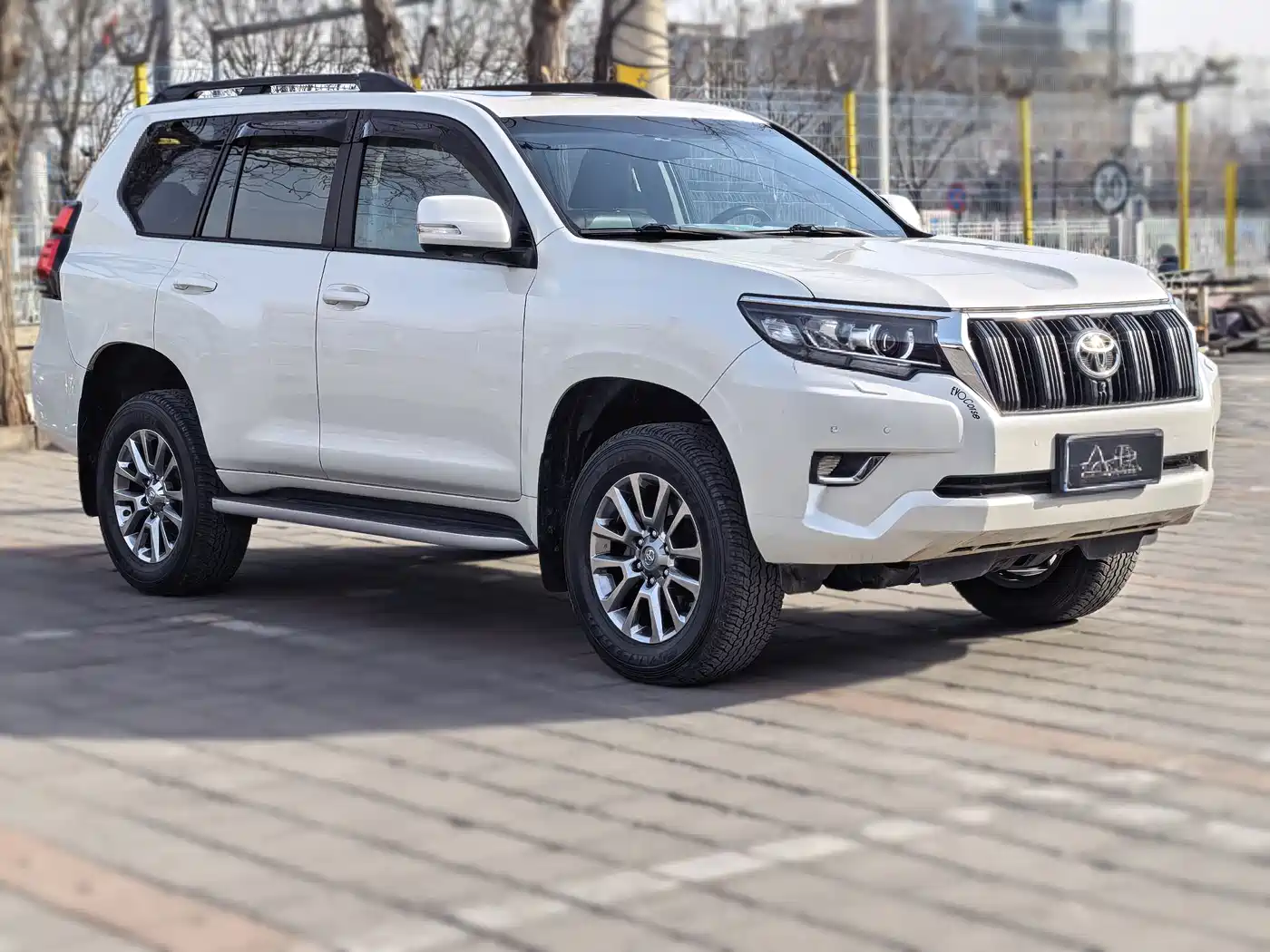 Toyota Prado 2018 3.5L Auto TX-L NAVI фото 2