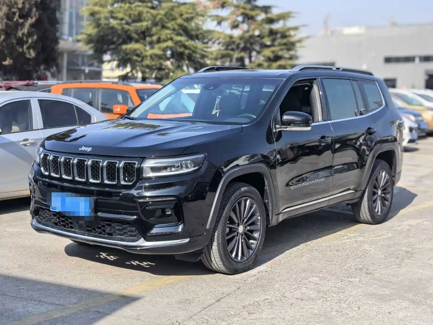 Jeep Grand Commander