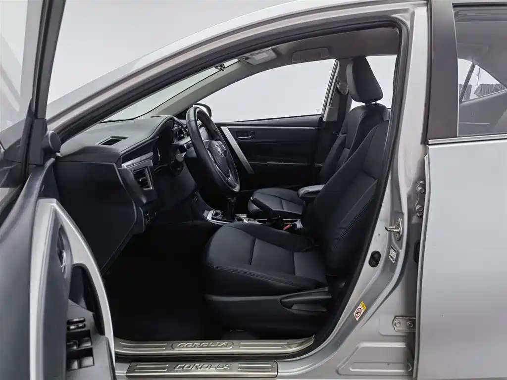Toyota Corolla 2017 1.2T Manual GL фото 10