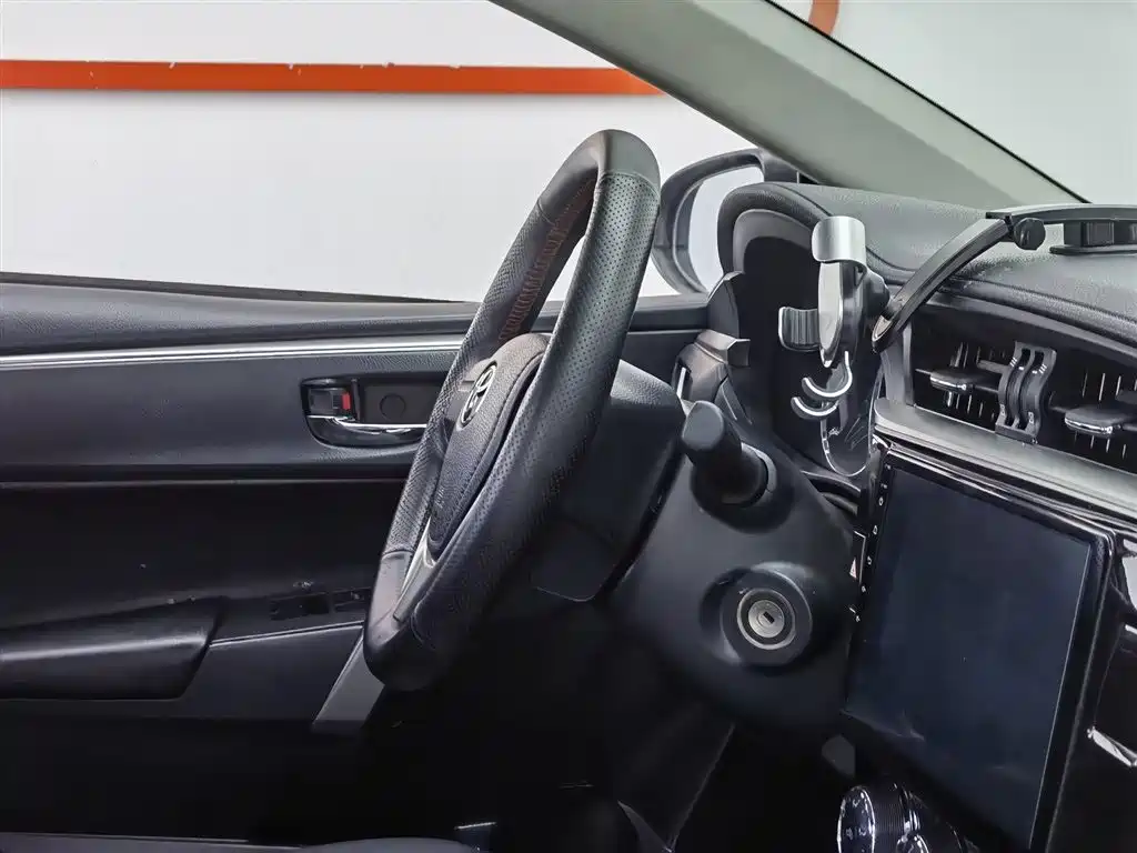 Toyota Corolla 2017 1.2T Manual GL фото 22