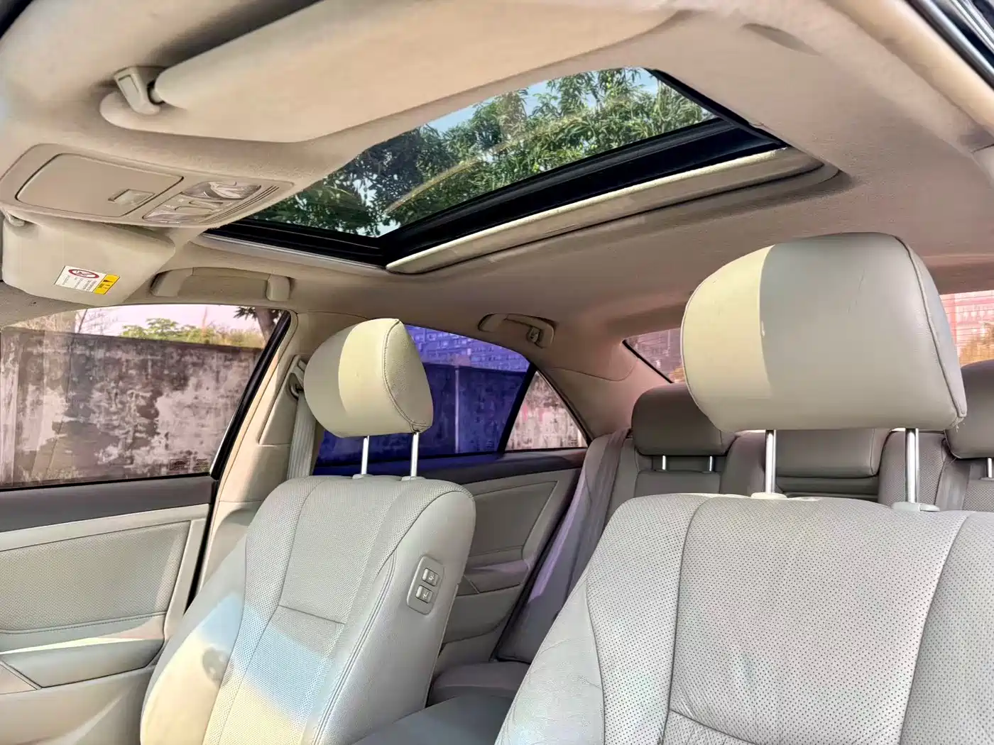 Toyota Camry 2013 200G Classic Luxury Edition фото 13