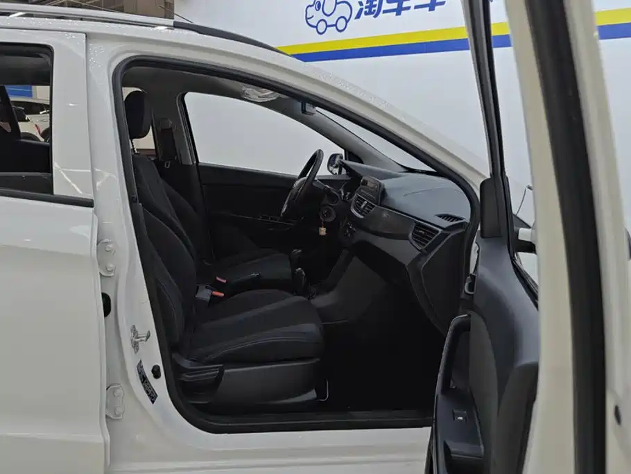 Baojun 310 2019 2016 1.2L Manual Comfort Model