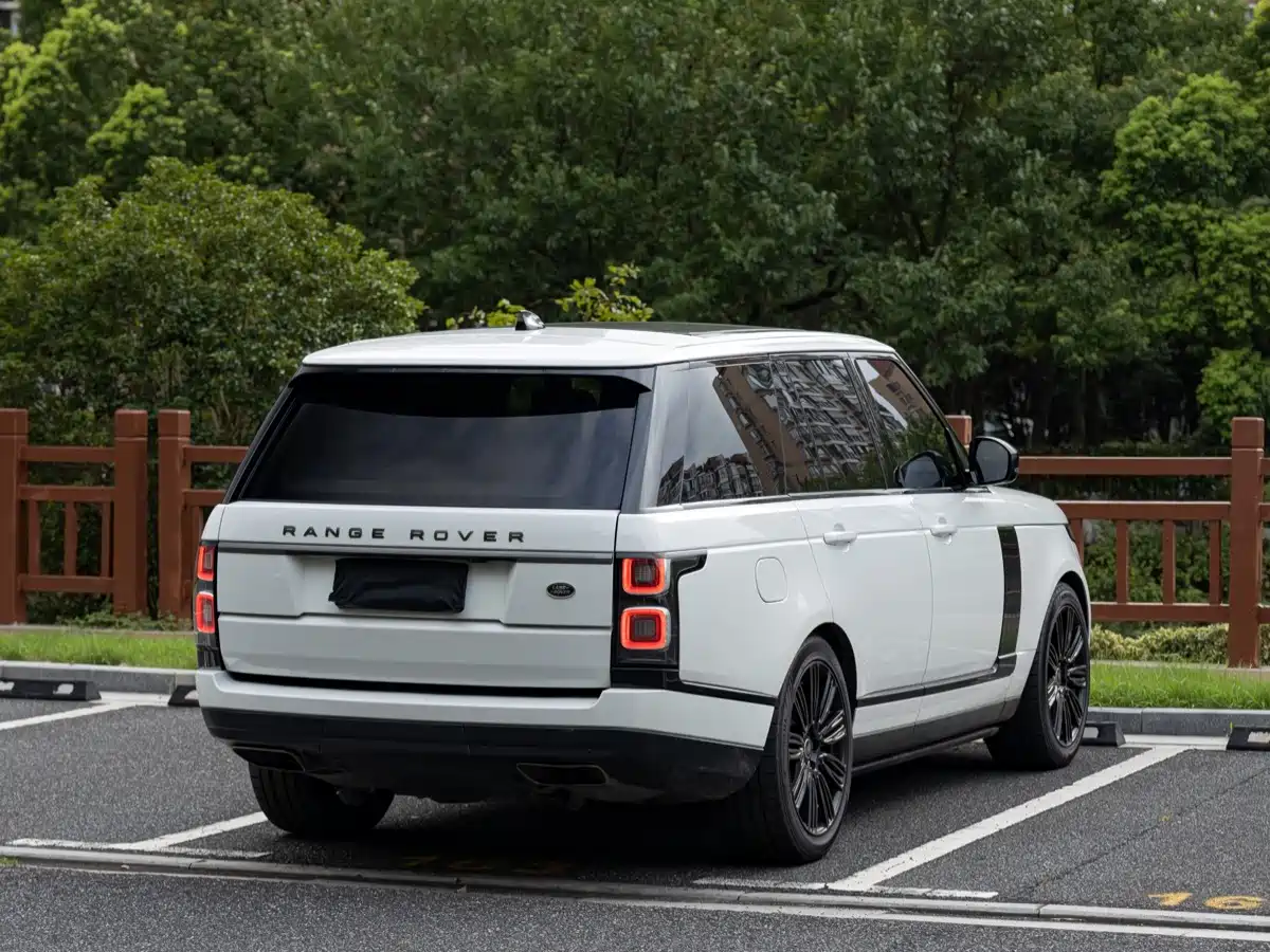 Фото 4 - Land Rover Range Rover