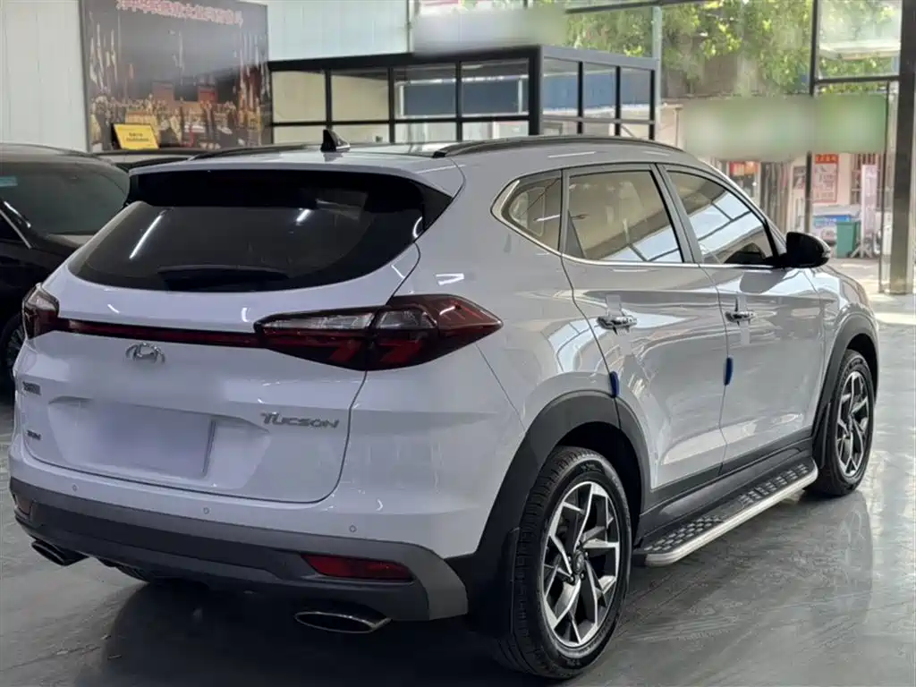 Hyundai Tucson 2019 280TGDi Dual-clutch 2WD Fashion Edition China VI фото 9