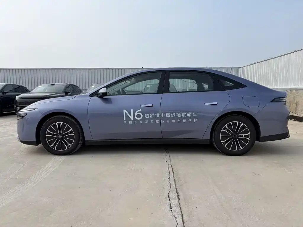 Nissan N6 2025 2025 Mid Configuration