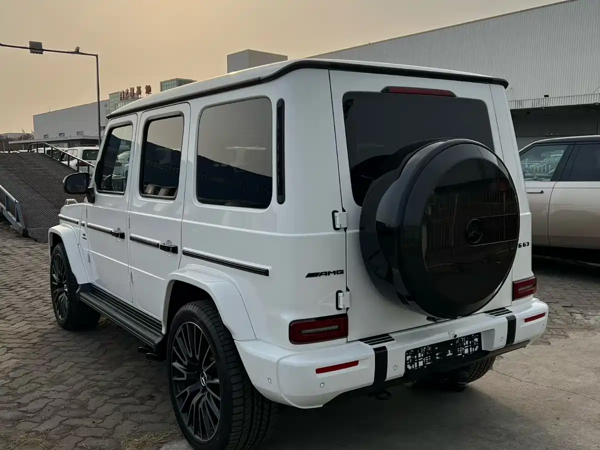 Mercedes-Benz G-Class AMG 2025 AMG G 63 фото 3