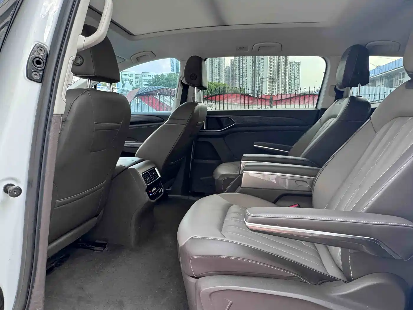 Фото 4 - Volkswagen Viloran