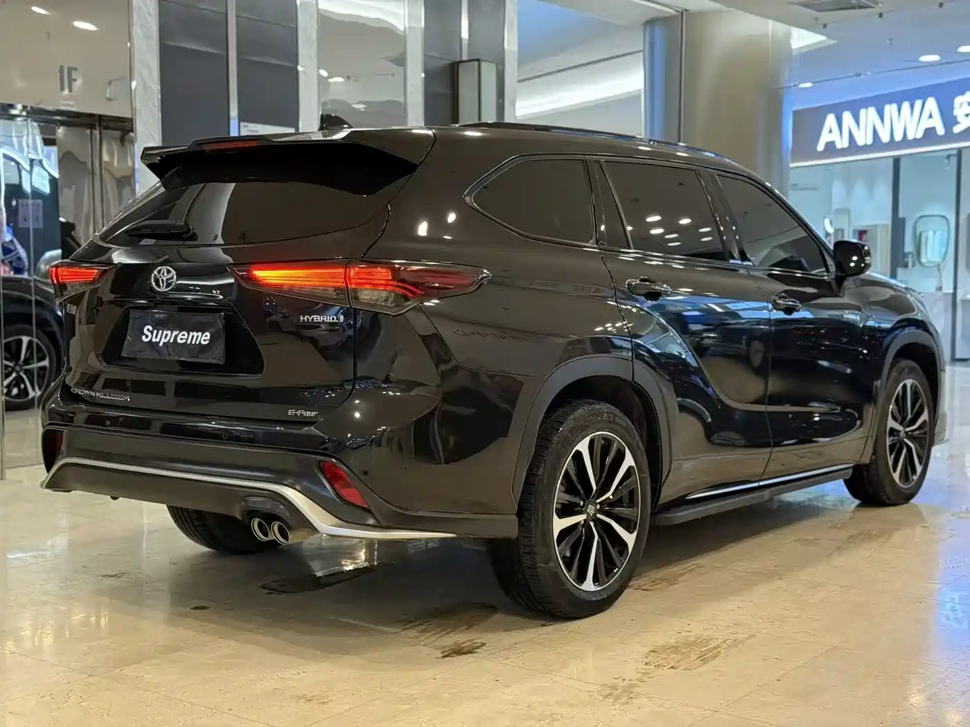 Toyota Crown Kluger 2024 2.5L HEV 4WD Premium Edition фото 4