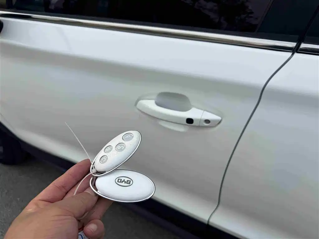 BYD Yuan New Energy 2018 EV360 Smart Connected Cool Type фото 18