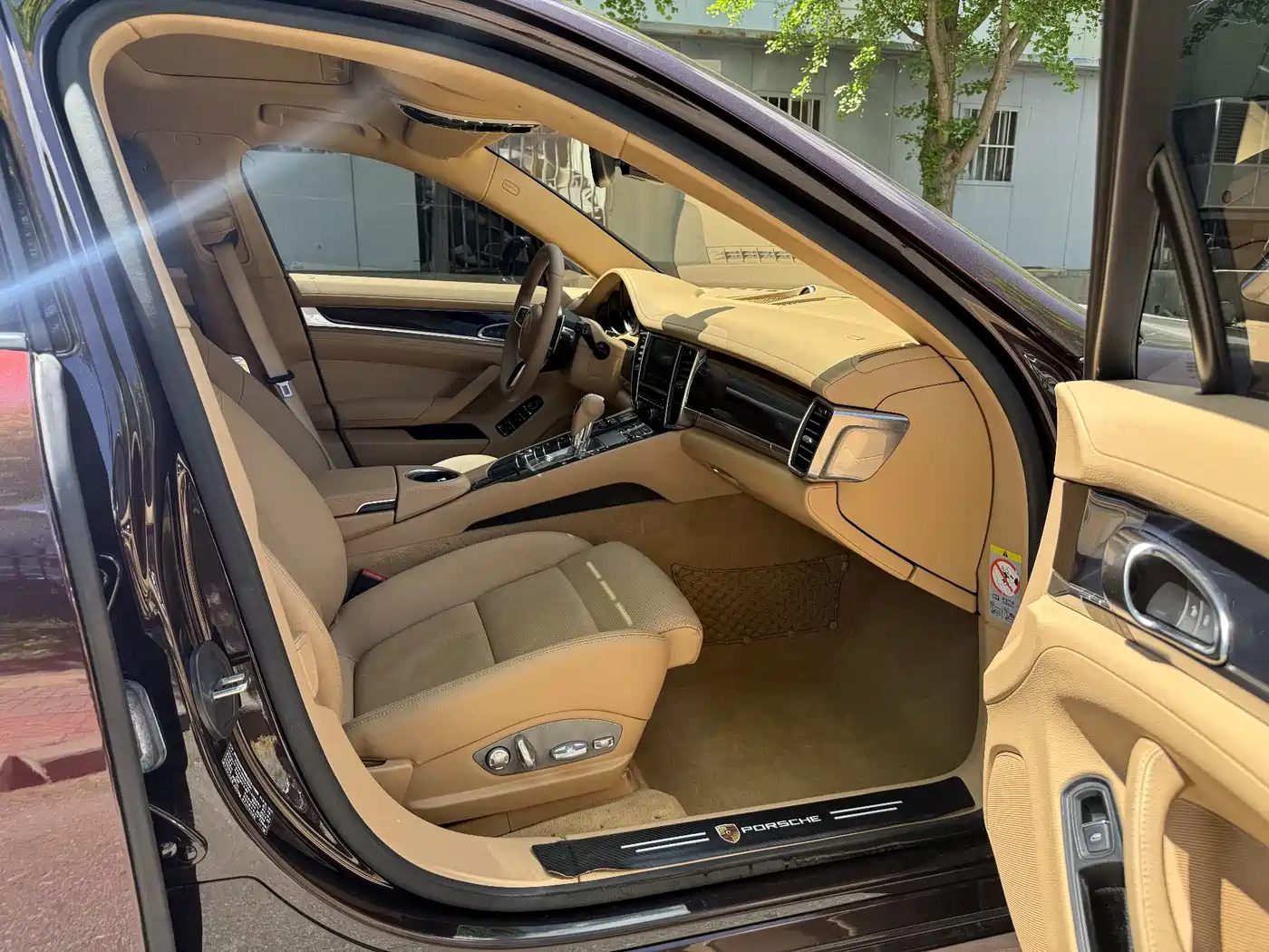 Porsche Panamera 2014 Panamera 4 3.0T фото 20