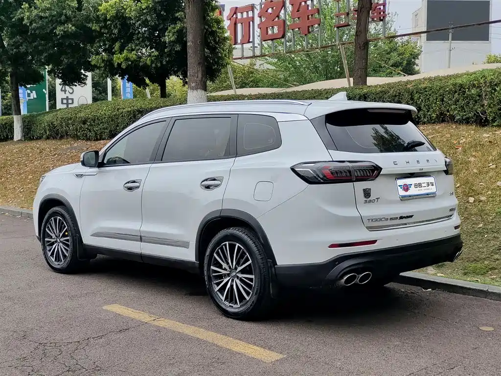 CHERY TIGGO 8 PLUS