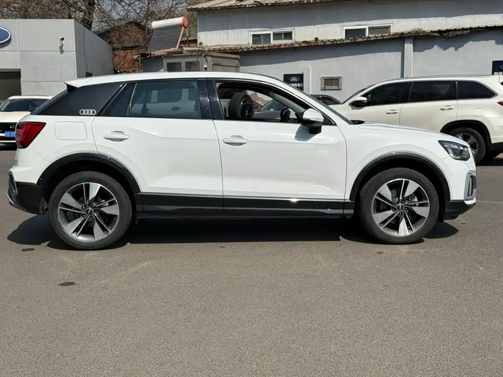 Audi Q2L 2024 2024 35TFSI Fashion Elegance