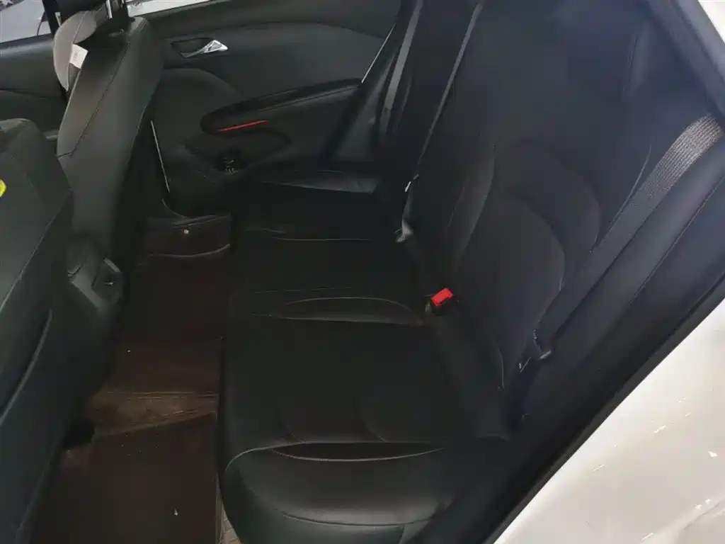 Chevrolet Monza 2019 RS 330T Auto Smooth Edition China VI фото 17