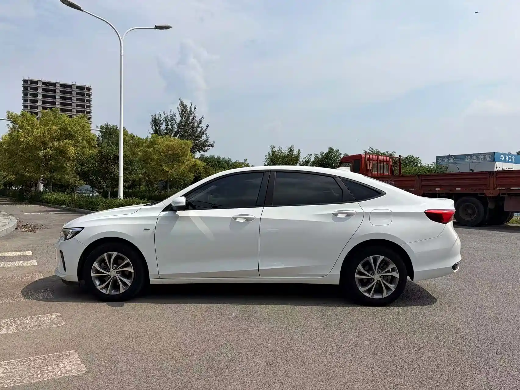 Фото 6 - Buick Verano
