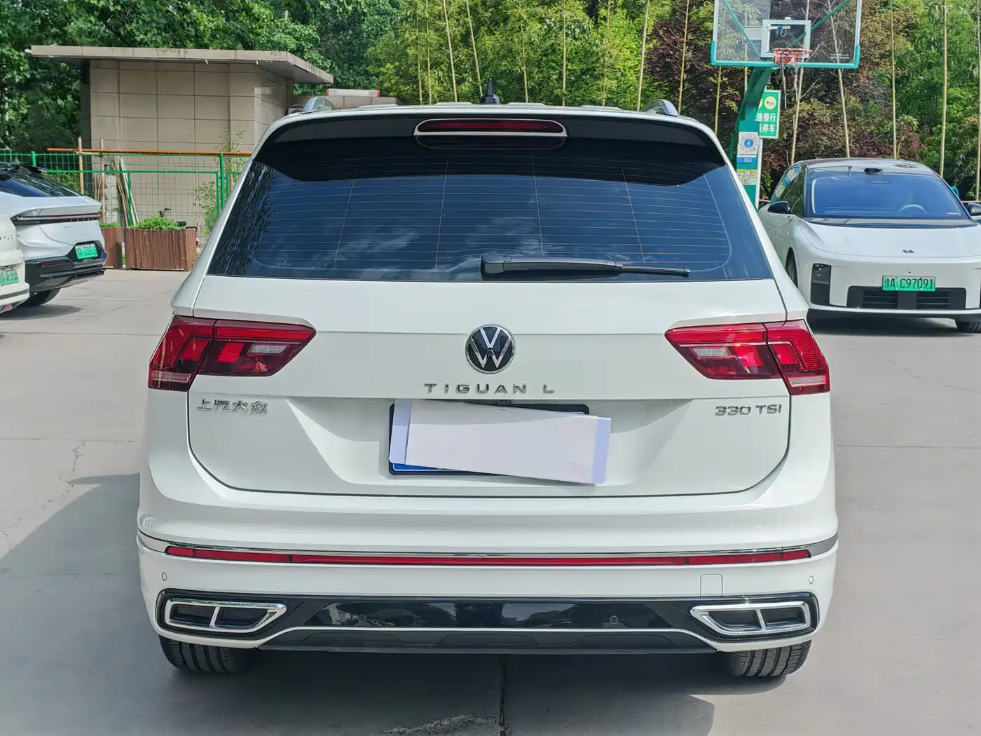 Volkswagen Tiguan L 2024 330TSI Automatic 2WD R-Line Premium Enjoyment Edition фото 17