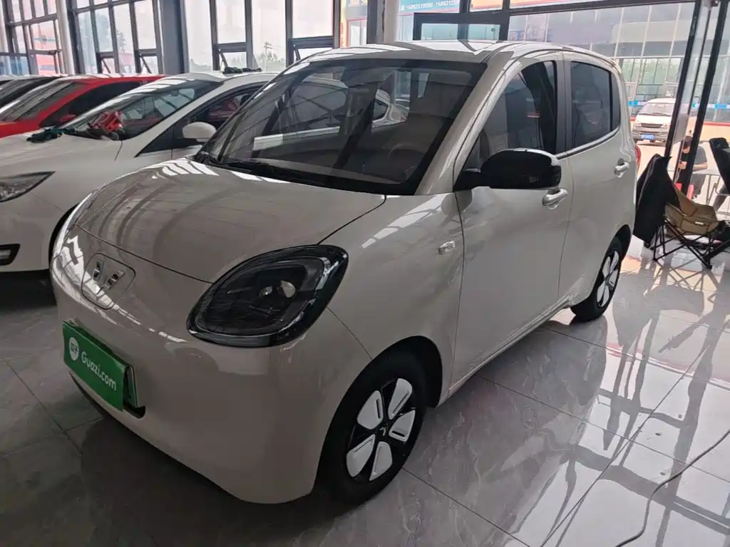 Photo 2 - Wuling Motors Hongguang MINIEV
