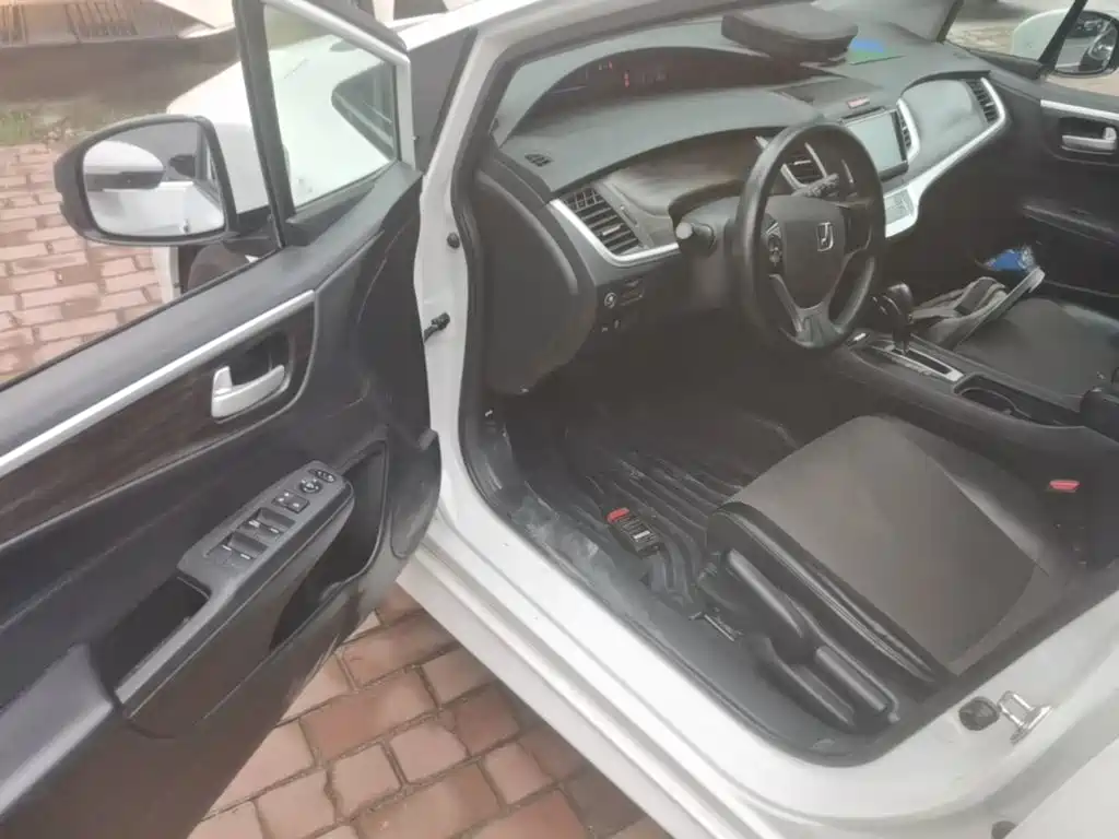 Honda Jade 2019 2017 1.8L Automatic Comfort Edition 5-seater