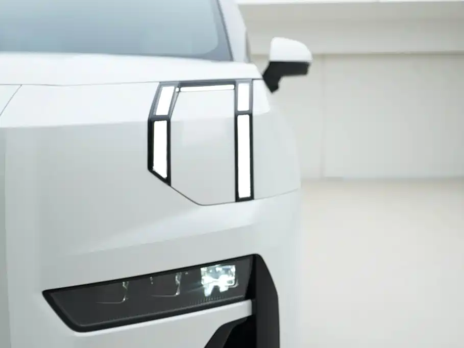ZEEKR 009 2026 2024 7-Seat Aisle AWD Version 108kWh