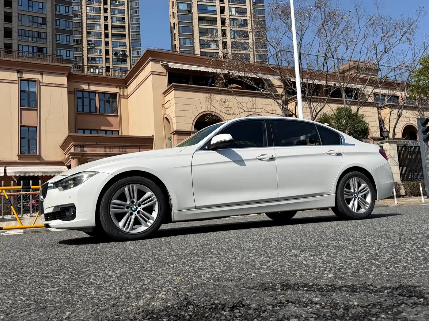 BMW 3 Series 2017 320Li Fashion фото 2