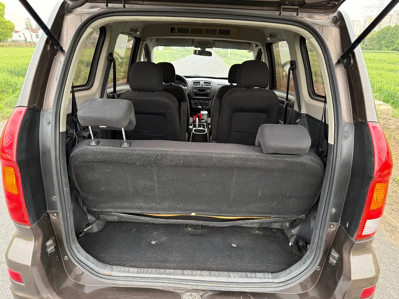 Dongfeng Fengguang Fengguang 330 2016 2014 1.5L Manual Comfort DK15-02